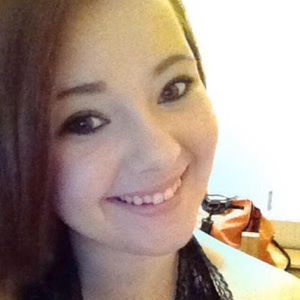 Meet your Posher, Whitney